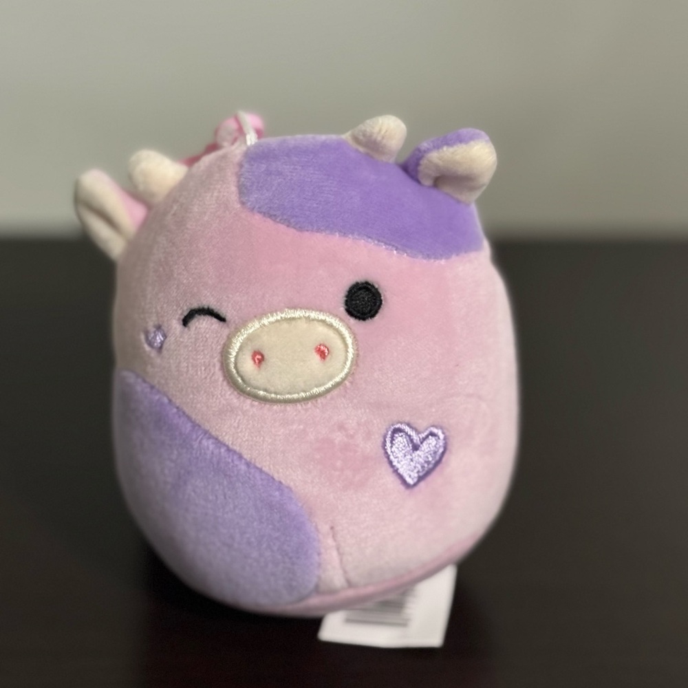 *Patty the Cow* 2025 V-Day Squishmallow Clip